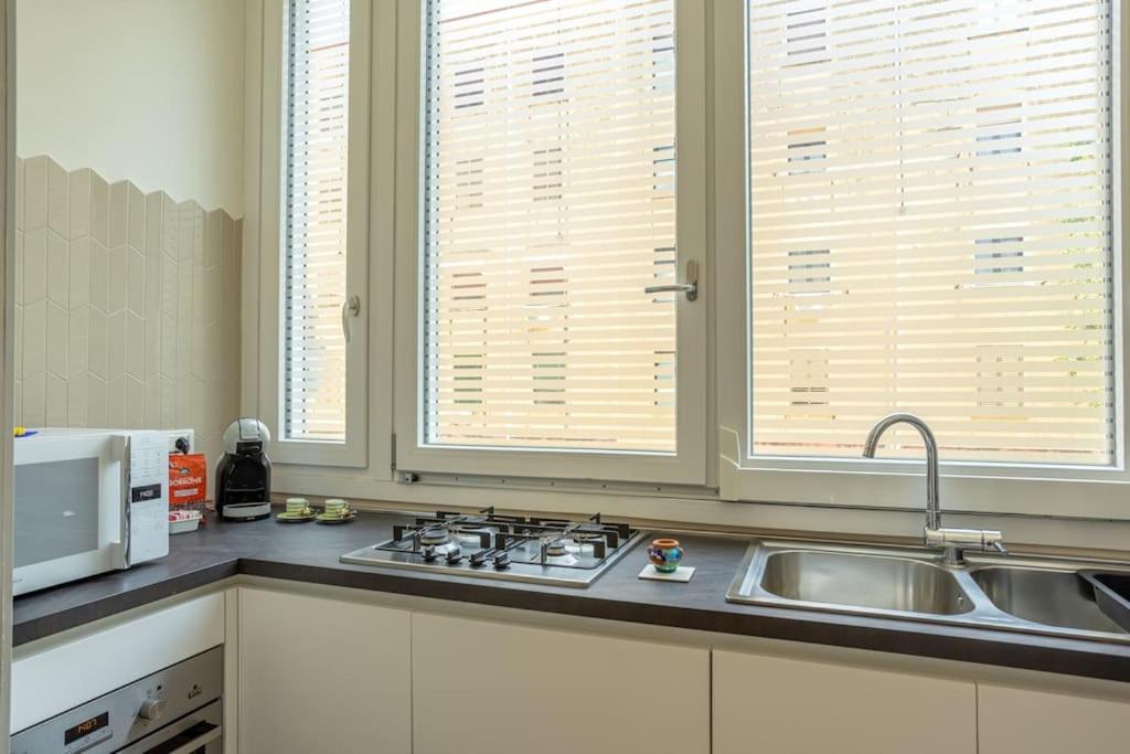 Pisacane Suite Salerno Ngoại thất bức ảnh